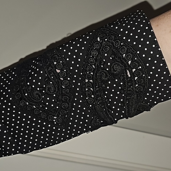 Lia Kes Black and White Dot Ruffle Long Sleeve Button Down Shirt Sz 4 - Picture 5 of 16